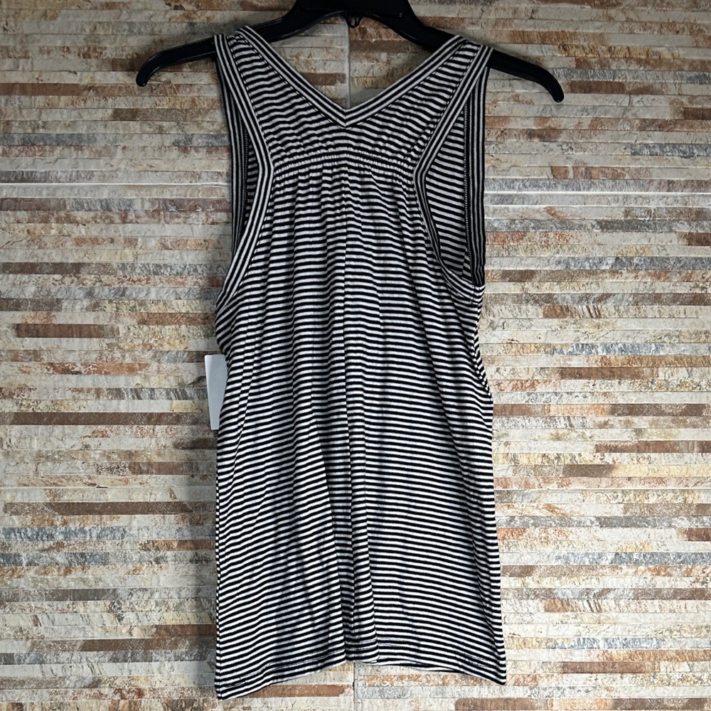 Susina Black and White Striped Tank Top - Picture 3 of 3